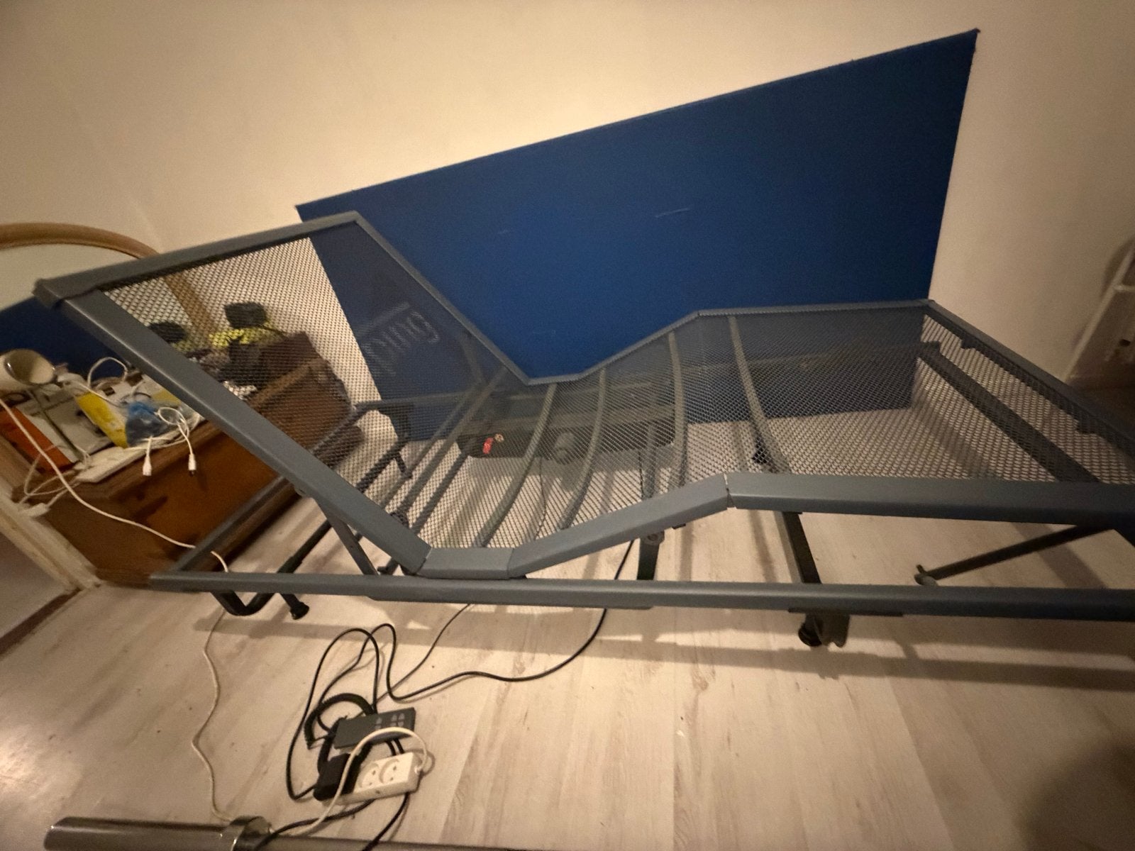 Auping spiraalbodem elektrisch verstelbaar met pootset, Huis en Inrichting, 90 cm, Eenpersoons, ., Ophalen of Verzenden