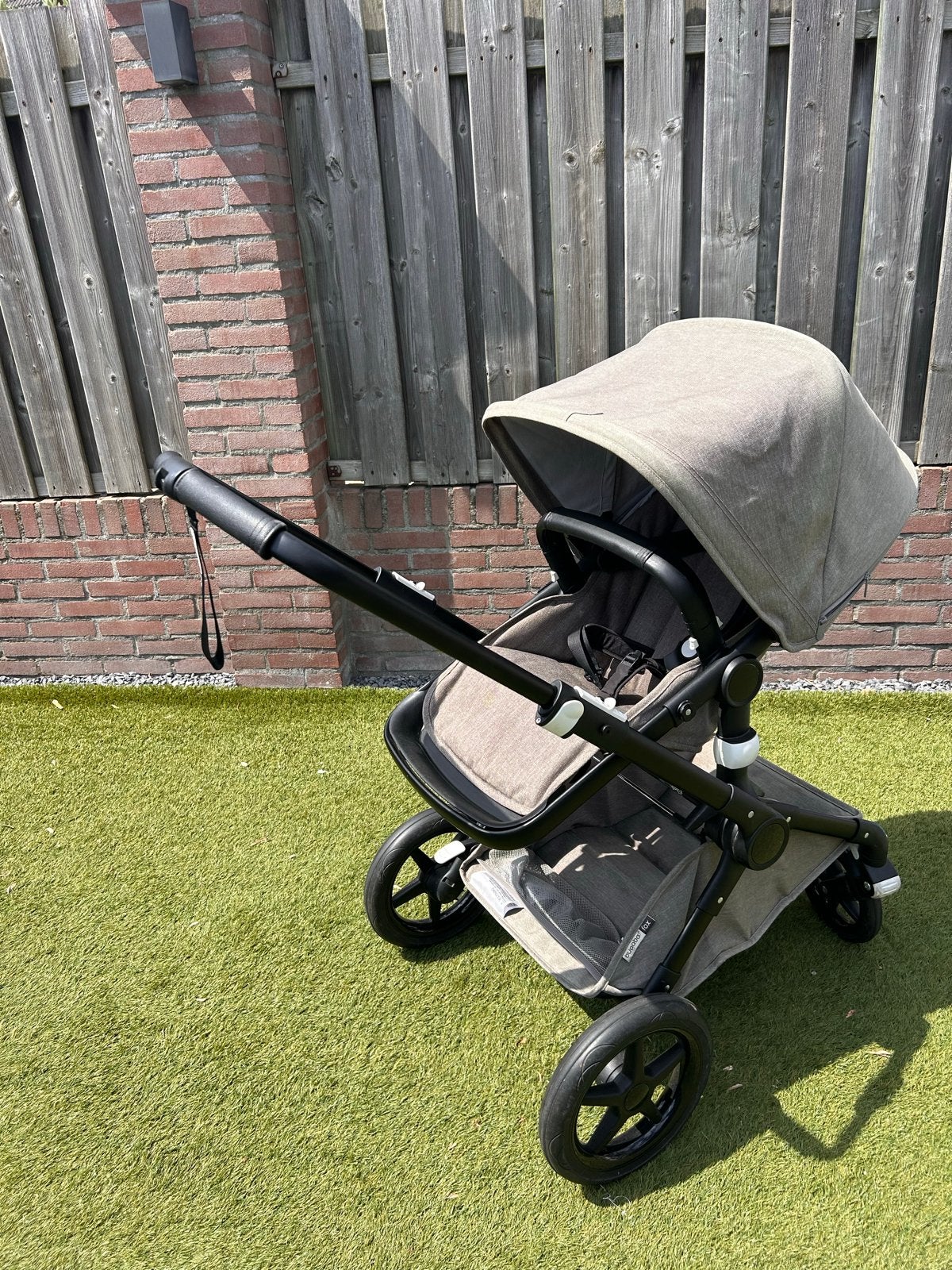 Bugaboo Fox 2 kinderwagen met reiswieg en accessoires, Kinderen en Baby's, Ophalen, Bugaboo, Zo goed als nieuw, Combiwagen