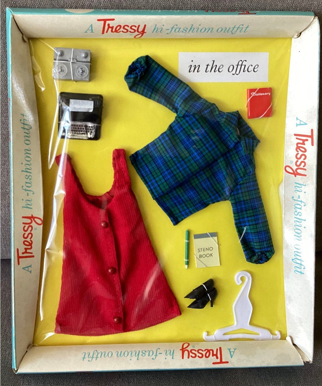 Vintage 1960’s Tressy At The Office set, nieuw in doos! OVP, Verzamelen, Poppen, Ophalen, Nieuw