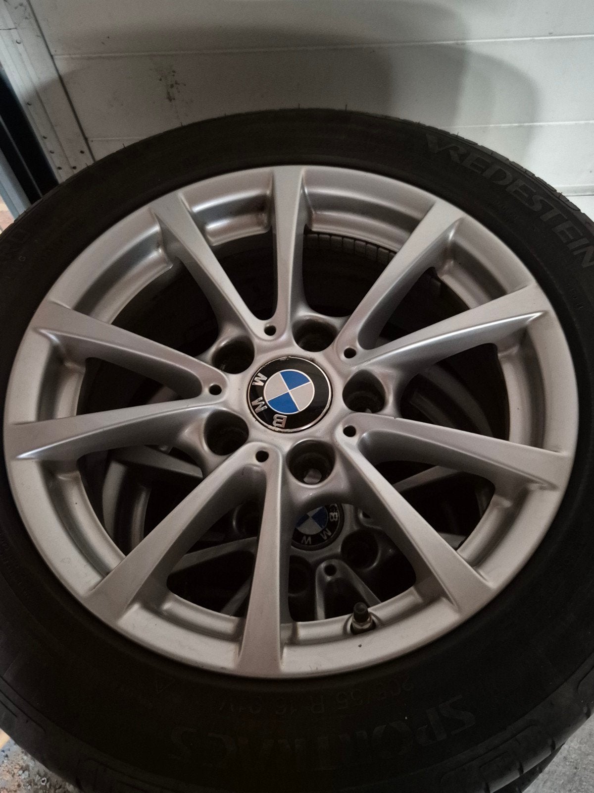 4 BMW Vredestein Sportrac 5 205/55 R16 91V met velgen, Auto-onderdelen, Banden en Velgen, Ophalen, Gebruikt, 16 inch, Banden en Velgen