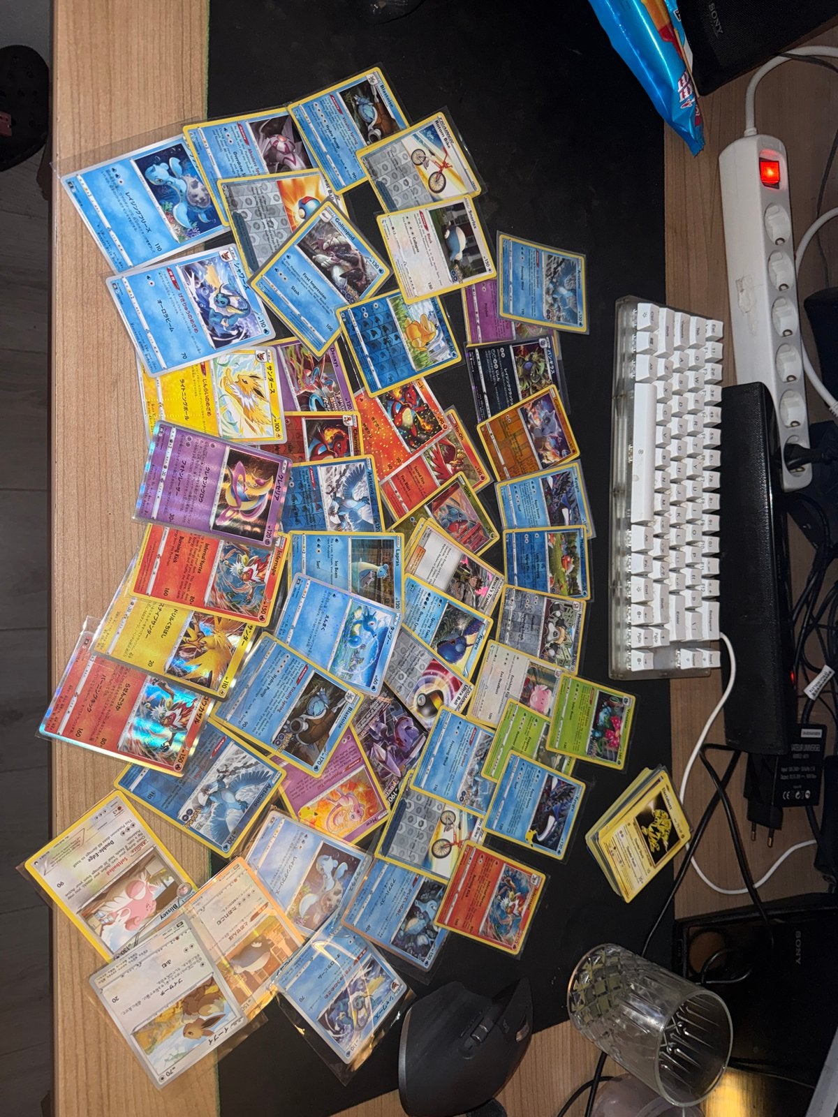 Diverse Pokémon kaarten - Losse kaarten en meer, Ophalen of Verzenden, Gebruikt, Meerdere kaarten, Foil