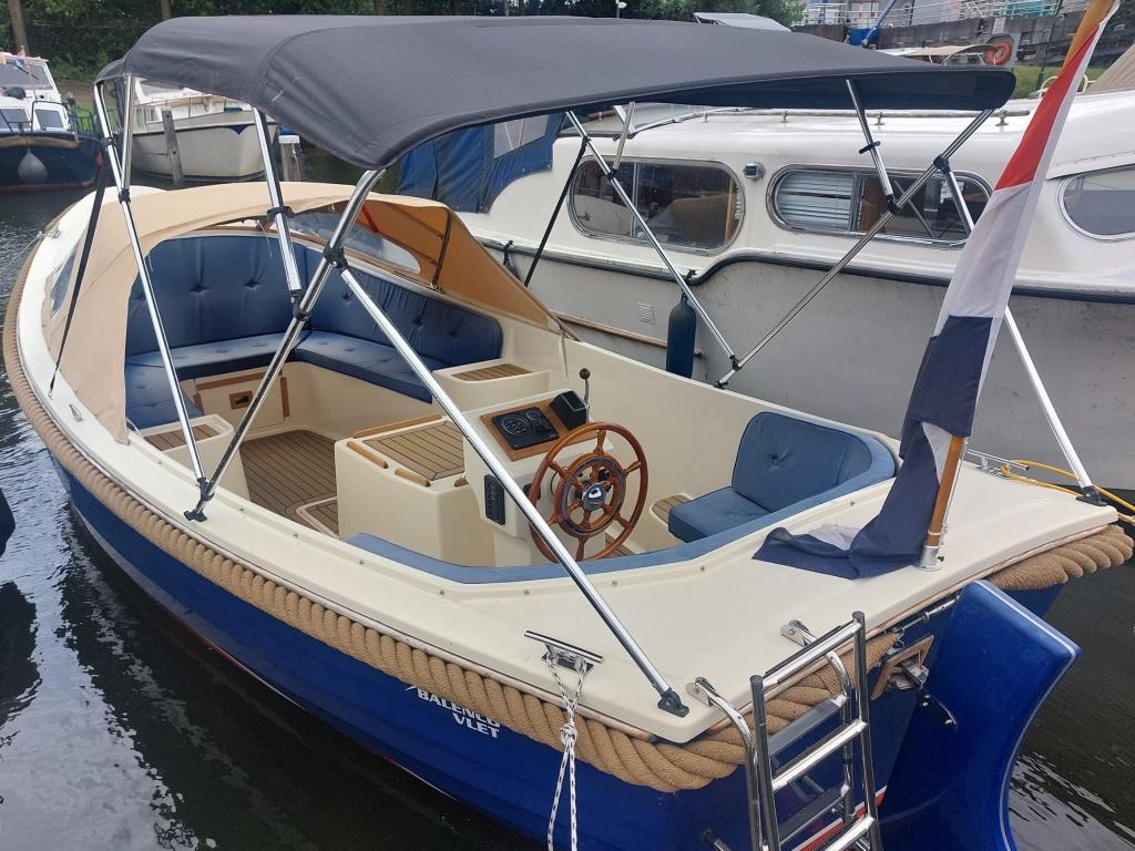 Sloep Balenco 740 vlet + trailer (met toilet), Watersport en Boten, Ophalen, 10 tot 30 pk, Gebruikt, Binnenboordmotor