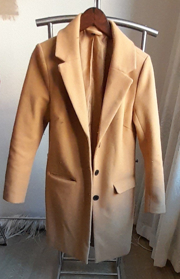 Stijlvolle Camel kleurig damesjas, Beige, Ophalen of Verzenden, Maat 36 (S), Onbekend