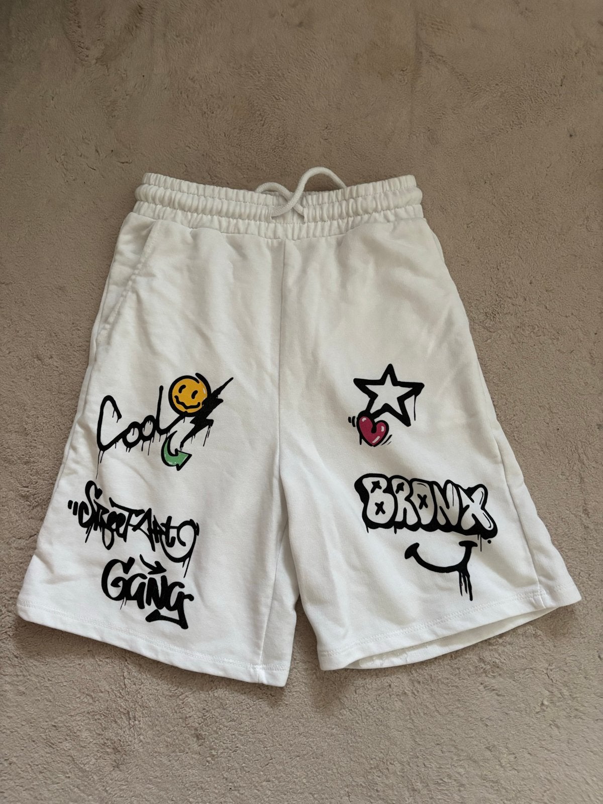 Don't Call Me Jennyfer shorts met graffiti print, Kort, Wit, Ophalen of Verzenden, Zo goed als nieuw