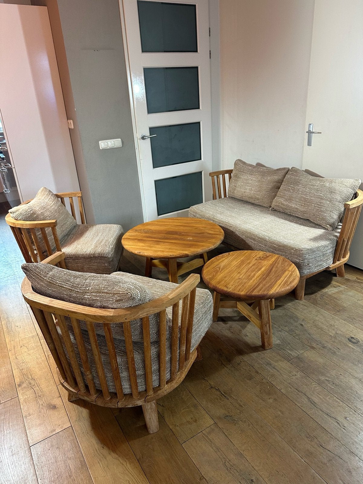 Foto 2 van Prachtige 5-delige loungeset (Bazar Bizar Malawi & Fusuma )