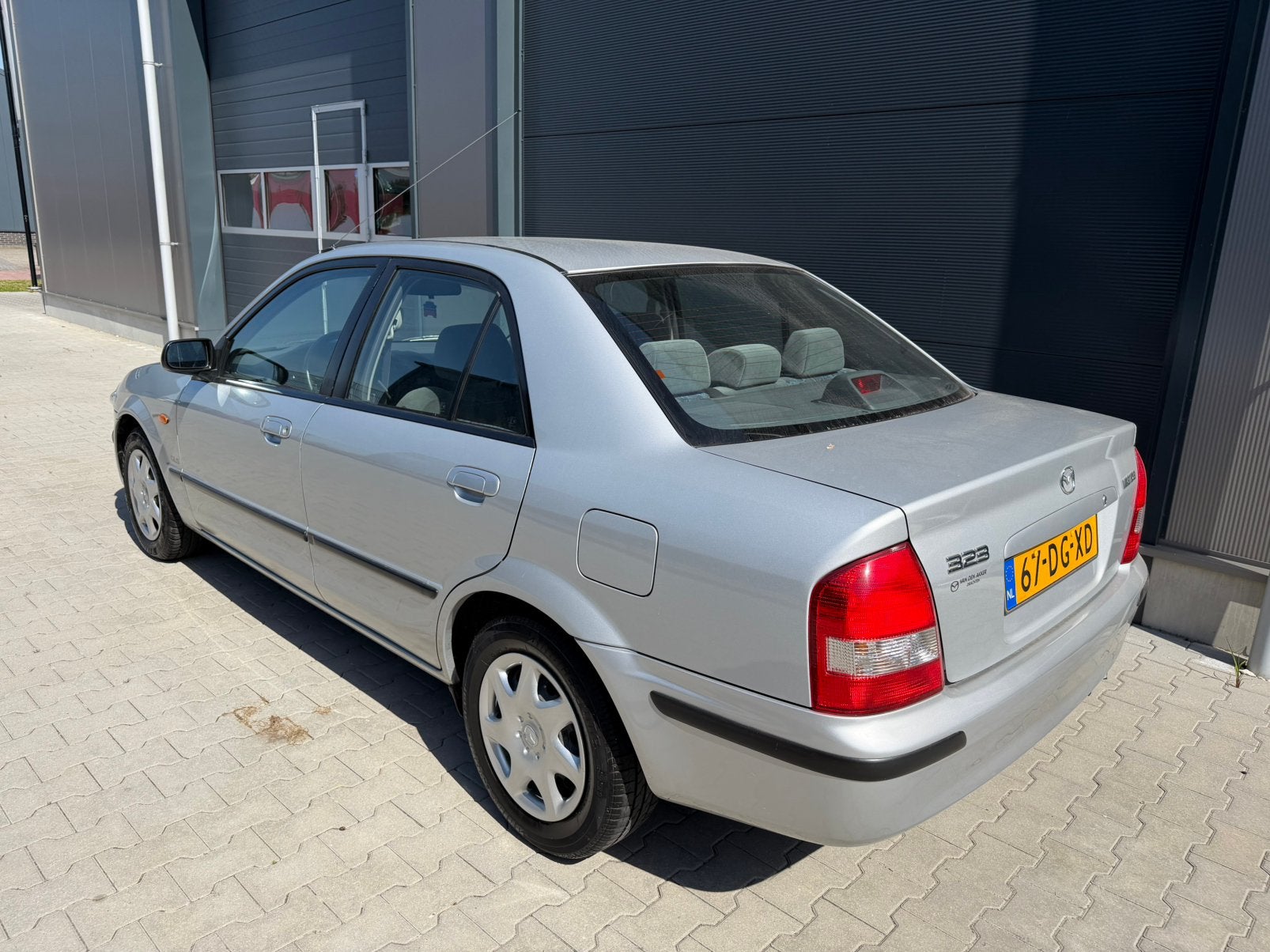 Maxda 323 GLS 1.6i 16V bj 1999 1e eigenaar 64dkm UNIEK‼️, foto 6