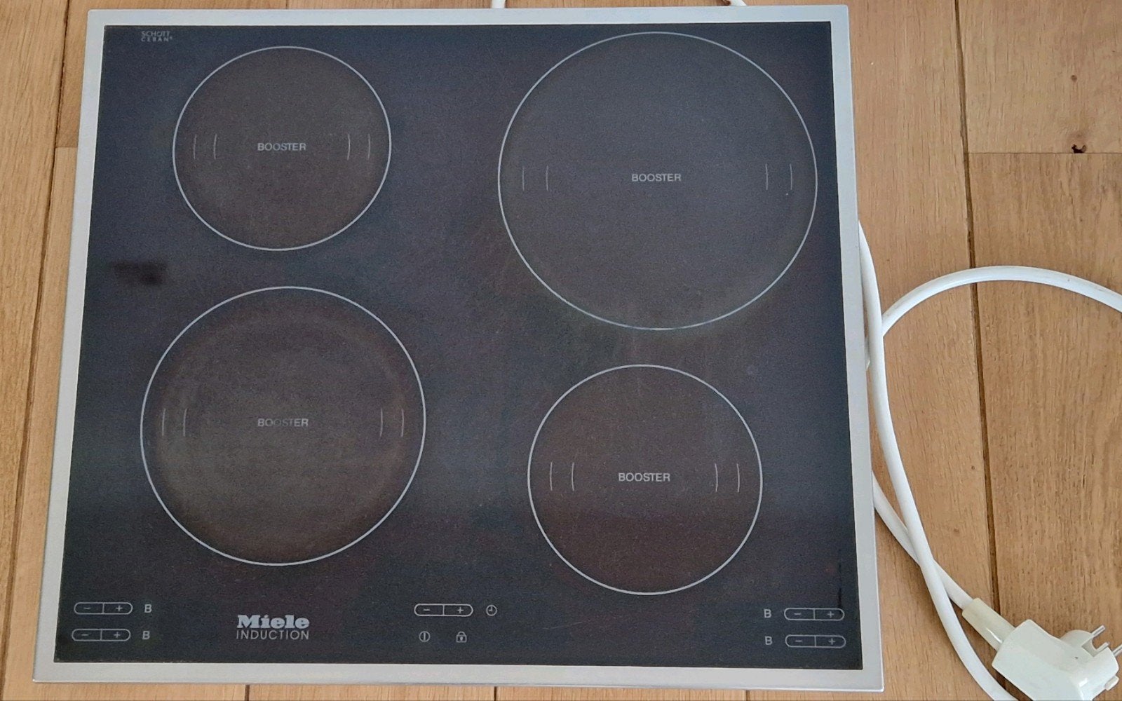 Miele Inductie Kookplaat met Schott Ceran Toplaag, Witgoed en Apparatuur, Kookplaten, Ophalen, Gebruikt, 4 kookzones, Inbouw