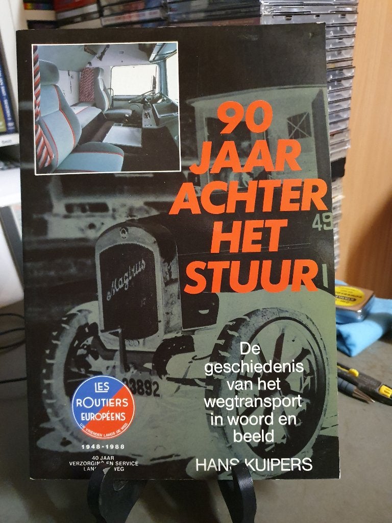 Hans Kuipers 90 Jaar achter het stuur, Ophalen of Verzenden, Zo goed als nieuw, Algemeen