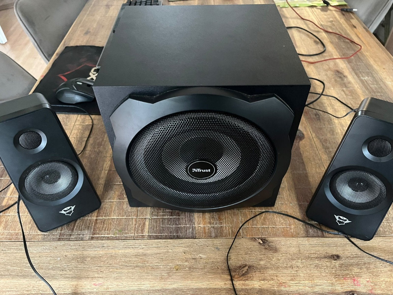 Titel: Trust GXT 628 2.1 Speakerset met Subwoofer – PC / Gam, Ophalen, Zo goed als nieuw