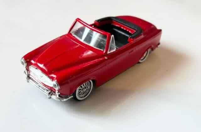 peugeot 403 Solido 1-43, Hobby en Vrije tijd, Modelauto's | 1:43, Ophalen of Verzenden, Auto, Solido