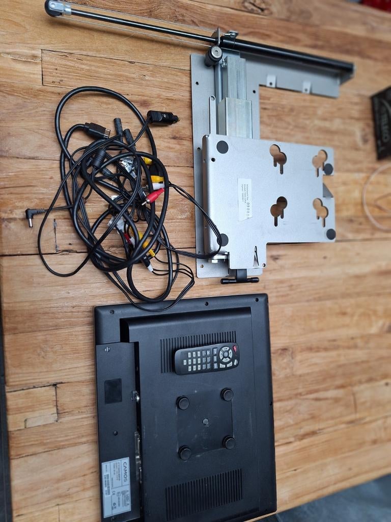 Hymer lift met TV, Gebruikt, 50 Hz, LCD, 40 tot 60 cm