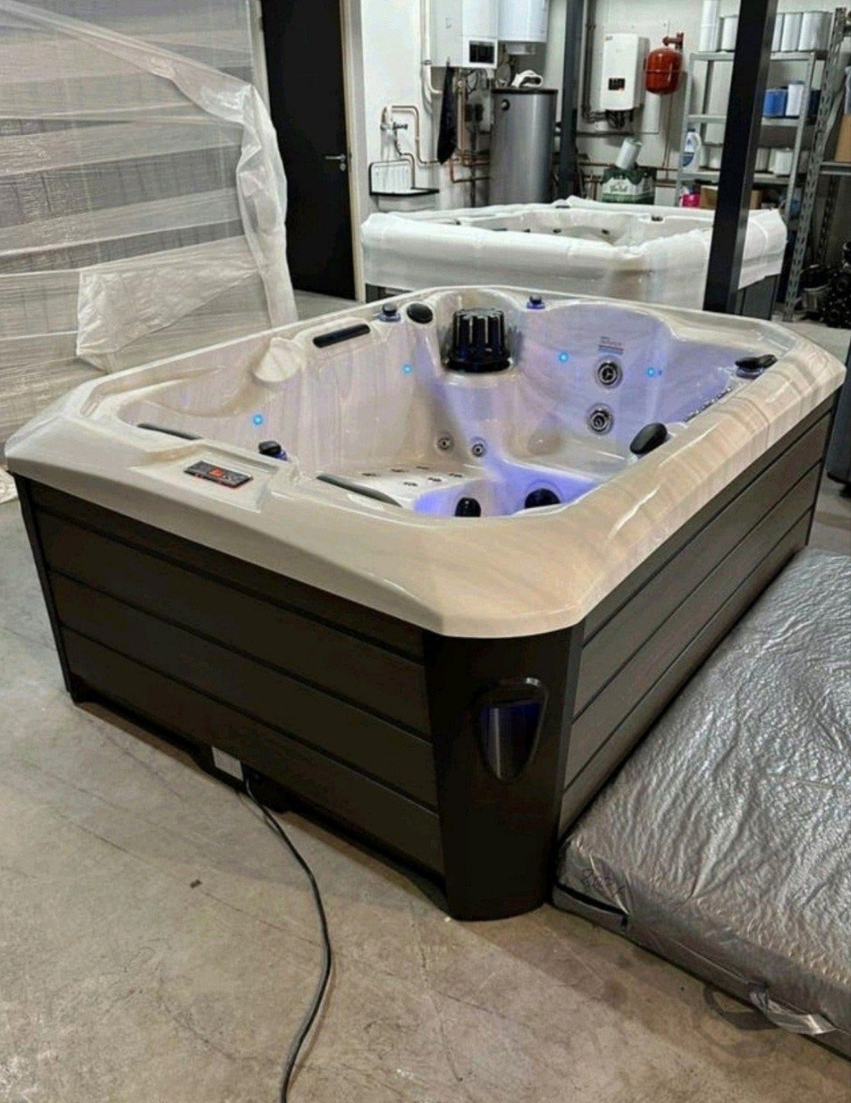 Jacuzzi | Eco line | 3 Persoons | NIEUW - 2 Jaar Garantie!, Ophalen of Verzenden, Nieuw