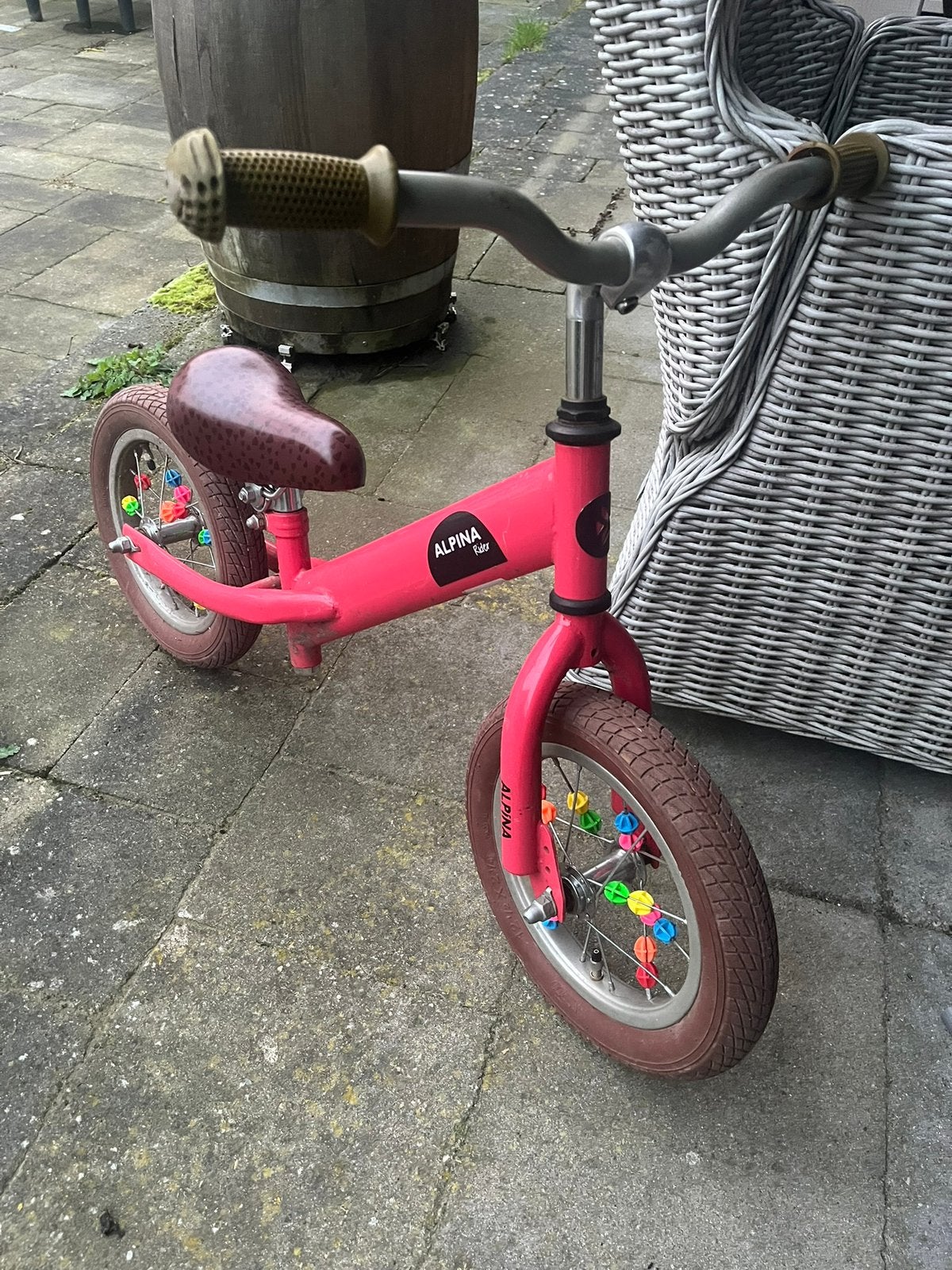 Alpina loopfiets, Fietsen en Brommers, Fietsen | Kinderfietsjes, Ophalen, Gebruikt, Minder dan 16 inch