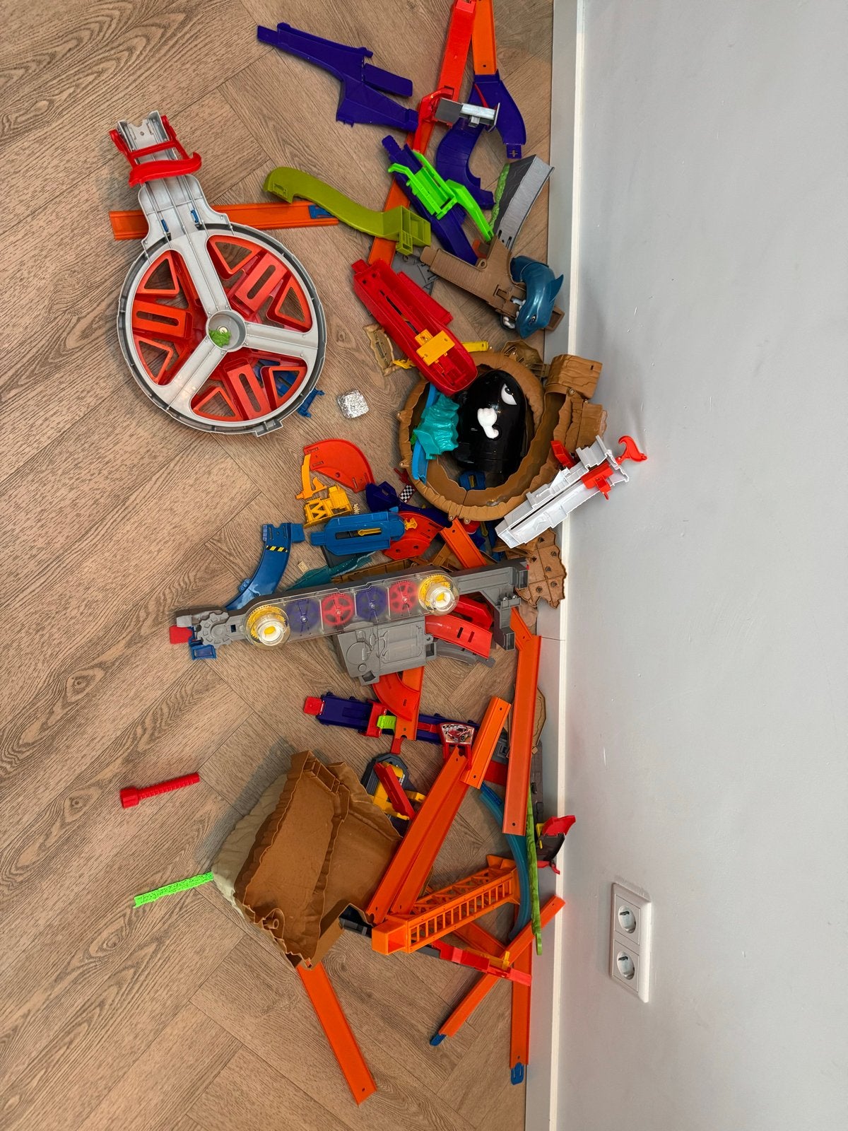 Grote Hot Wheels Baanset met diverse onderdelen, Ophalen, Gebruikt, Jongen of Meisje