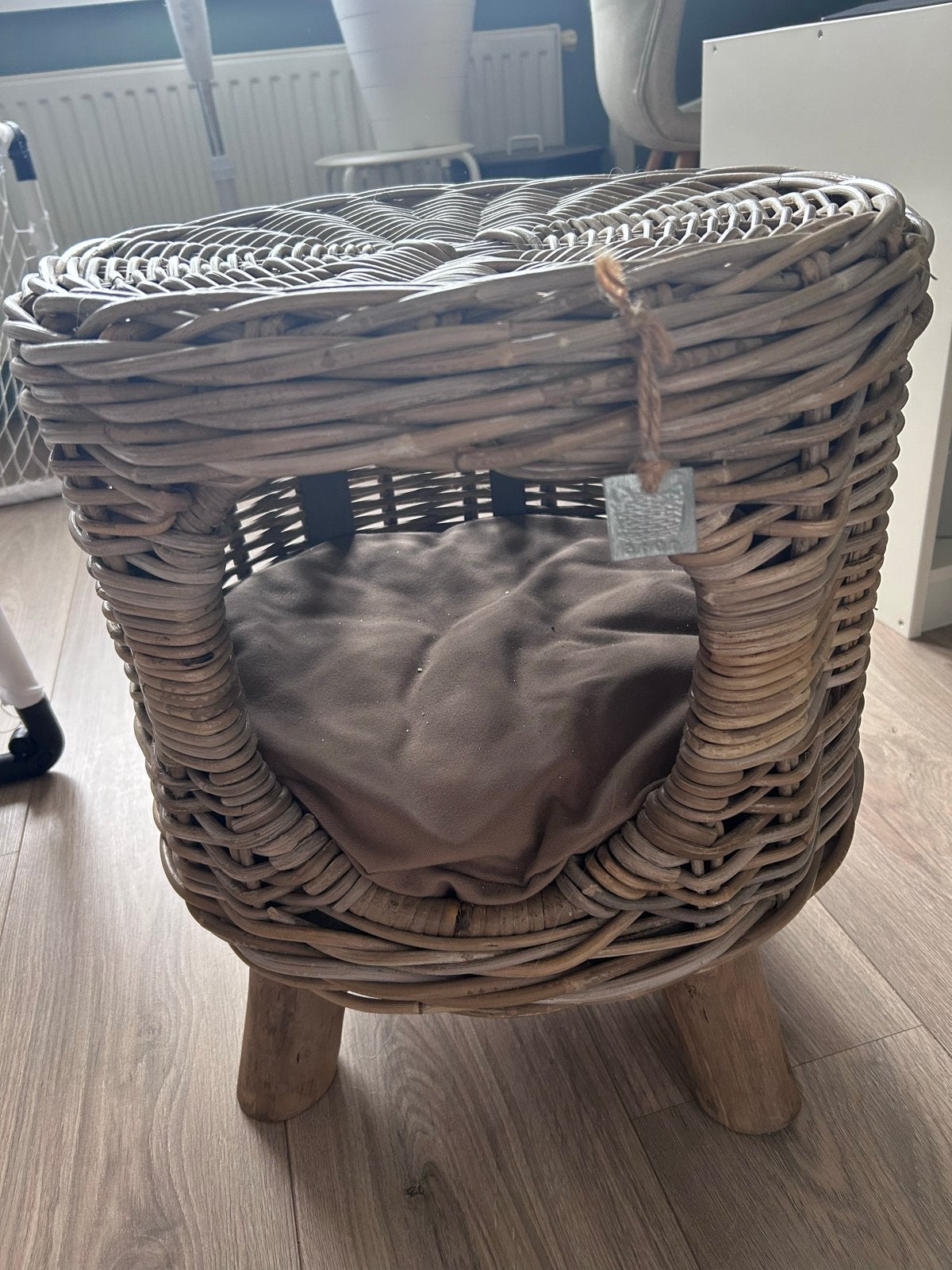 Rotan katten huisje / poef / kruk, Ophalen of Verzenden