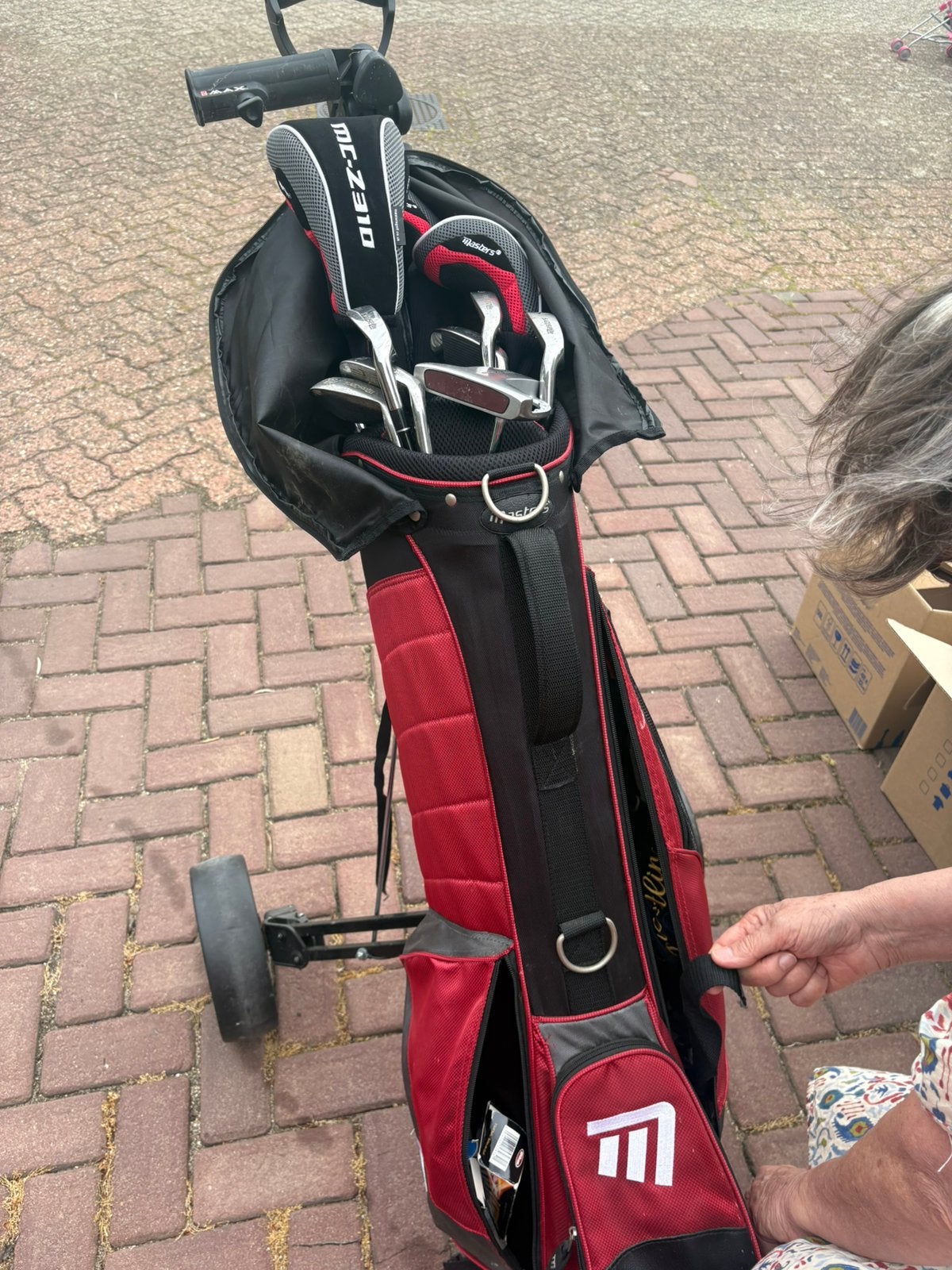 Golfkar, tas, clubs etc linkshandig, Sport en Fitness, Golf, Ophalen, Zo goed als nieuw, Golfkar