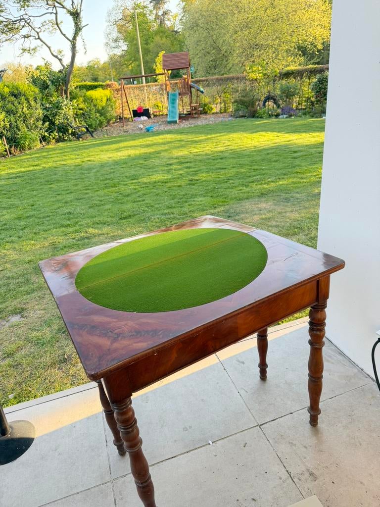 Antieke uitklapbare speeltafel, Minder dan 55 cm, Ophalen of Verzenden, Zo goed als nieuw, 60 cm of meer