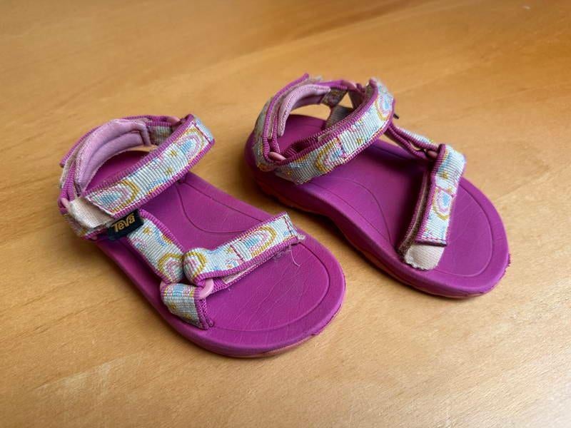 Q1039 TEVA Sandalen Mt 21, Kinderen en Baby's, Kinderkleding | Schoenen en Sokken, Gebruikt, Jongen of Meisje, Overige typen, Teva