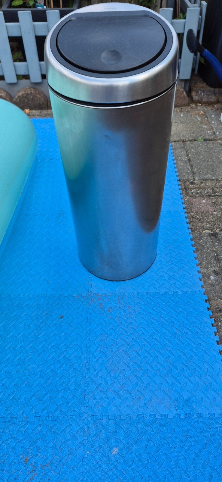 Brabantia touch bin, Huis en Inrichting, Woonaccessoires | Prullenbakken, 20 tot 30 liter, Ophalen, Gebruikt, Rvs