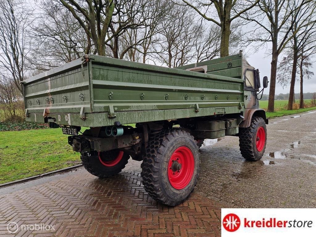 Unimog 404 met kenteken met 6 cil benzine motor bouwj. 1970, foto 7