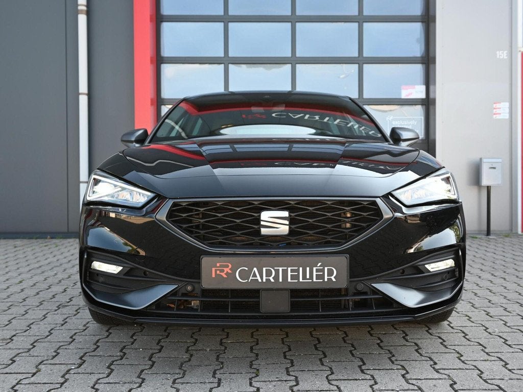 Seat Leon 1.4 TSI eHybrid FR Business Intense SOH 95% | Carp, Auto's, Seat, Gebruikt, Met garantie (alle), Leon, Zwart