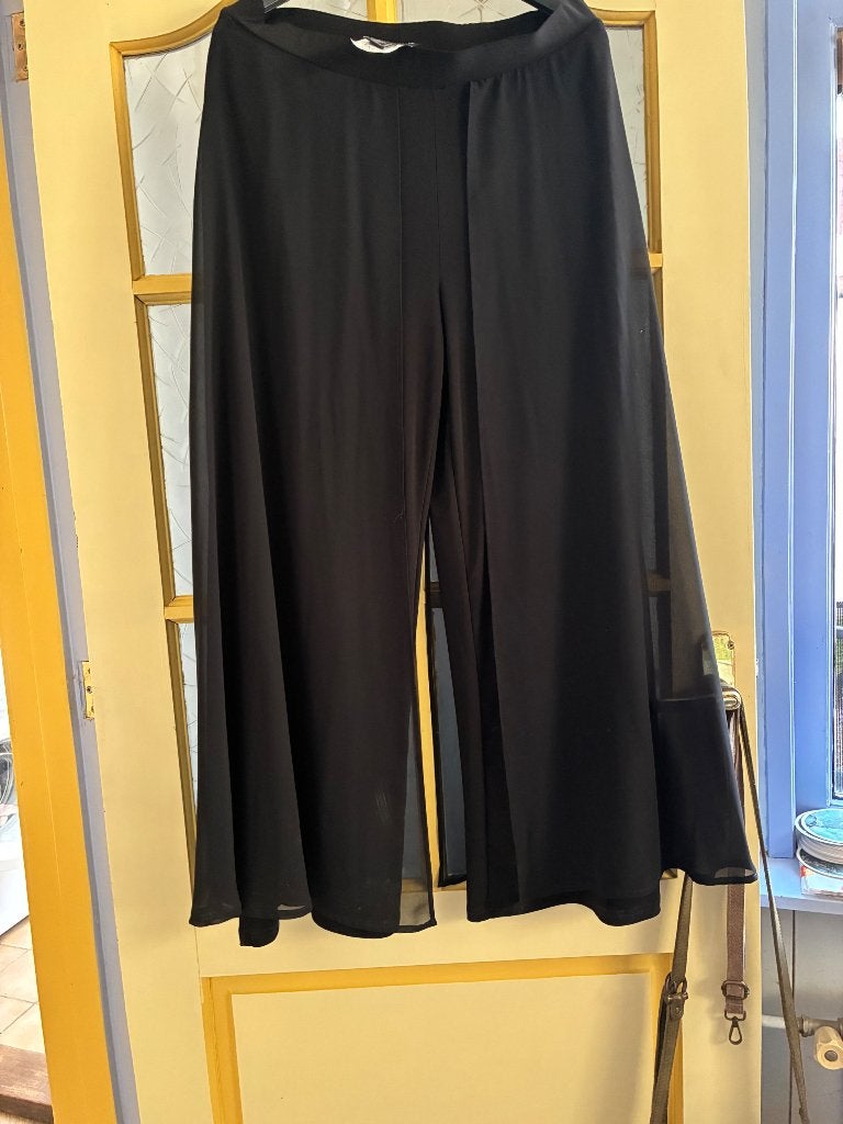 Frank Lyman top en broek, Maat 42/44 (L), Ophalen of Verzenden, Kleding, Frank Lyman