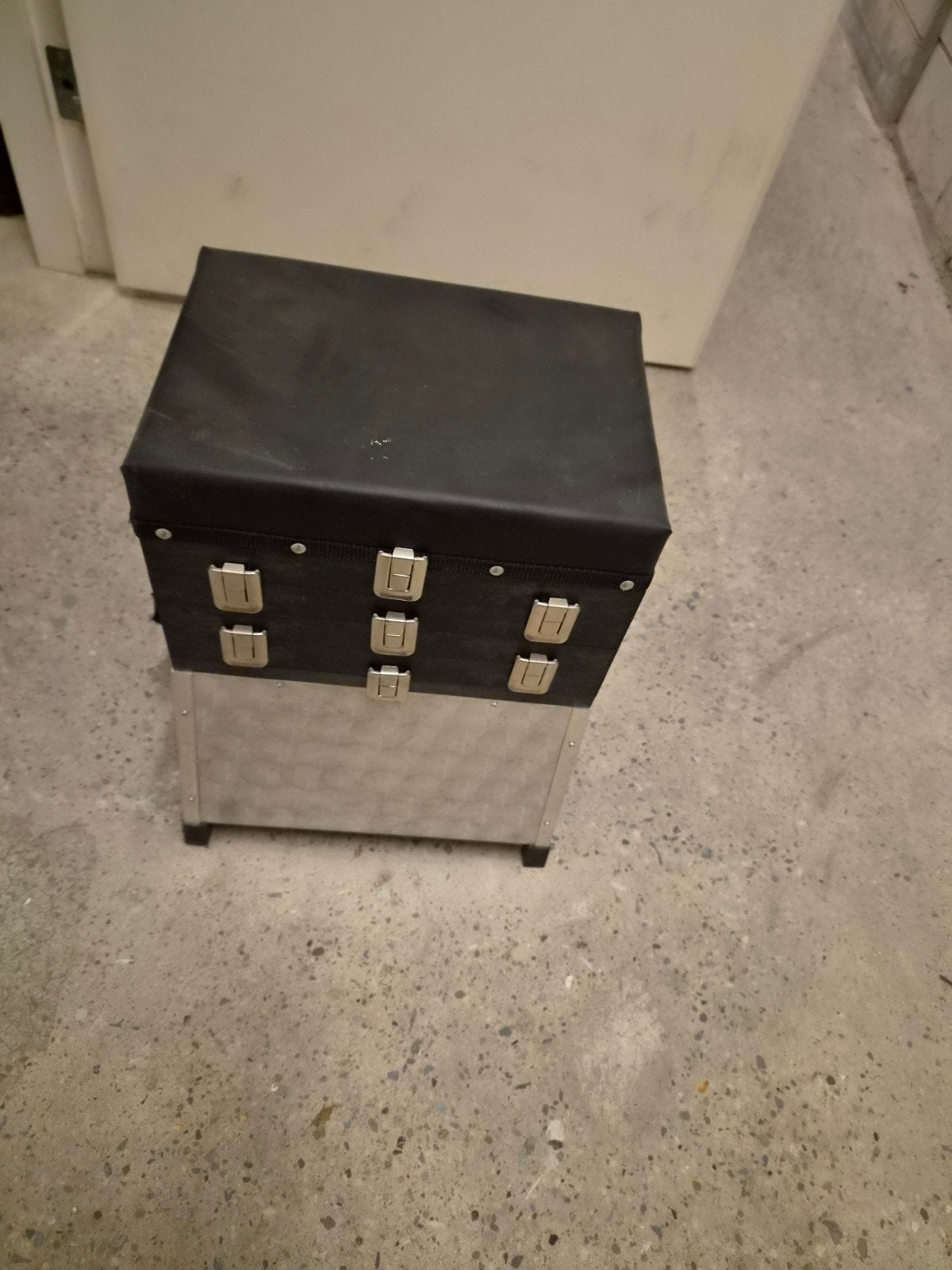 viskoffer met toebehoren, Ophalen, Zo goed als nieuw, Koffer of Tas