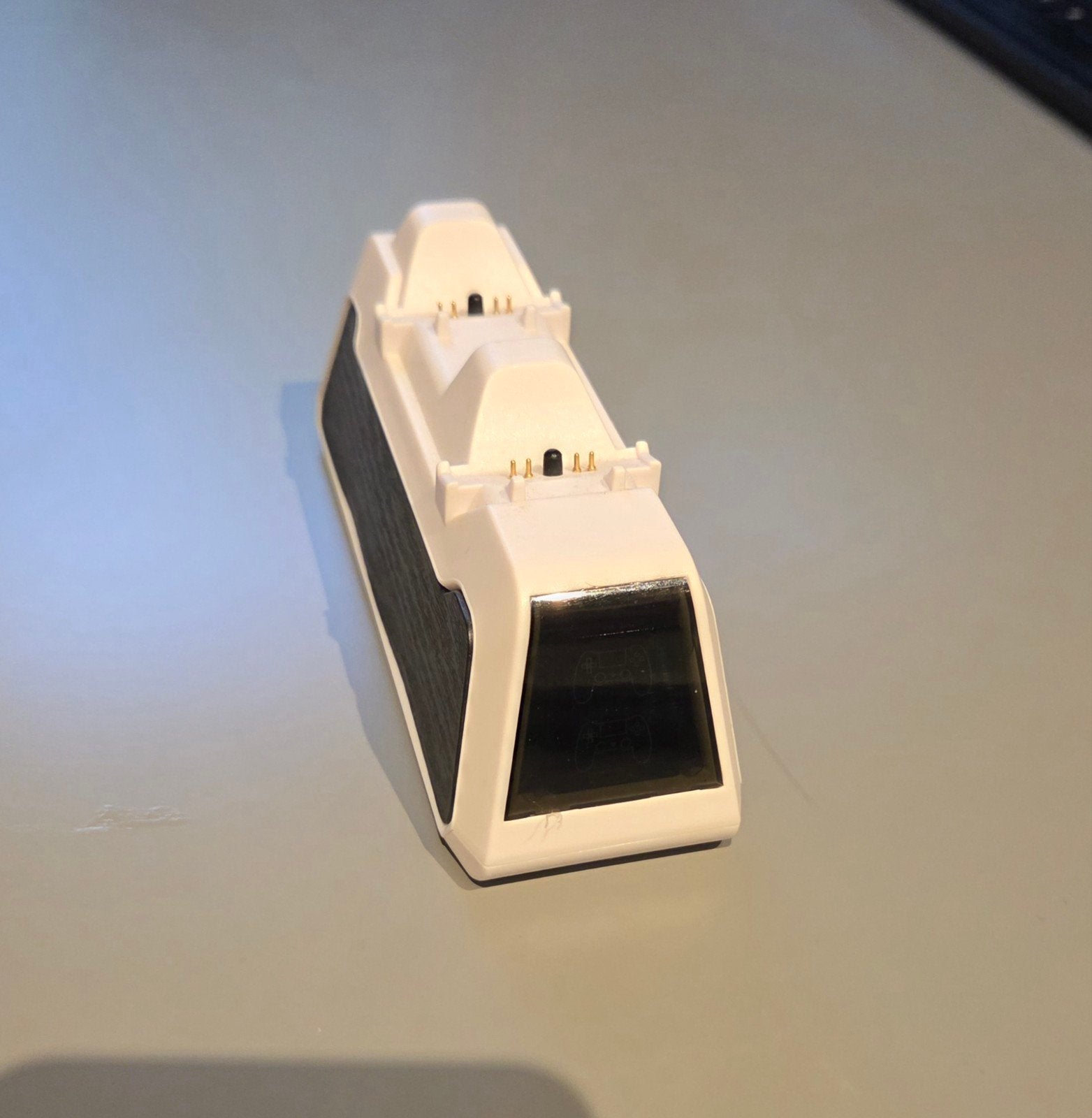 PS5 Dual Controller Oplaadstation USB C (zonder kabel ), Ophalen of Verzenden, Zo goed als nieuw, Playstation 5