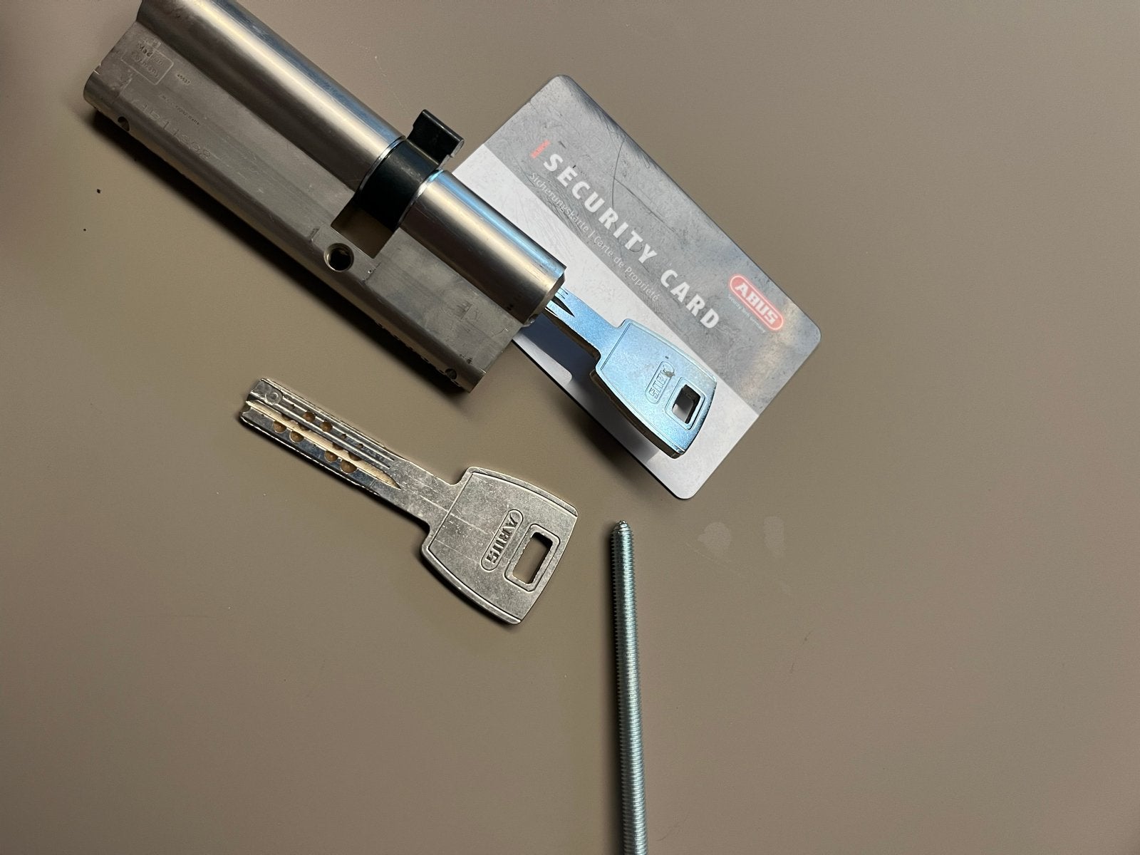 Cilinderslot met sleutels en security card - ABUS, Ophalen of Verzenden, Gebruikt, Overige materialen, Slot