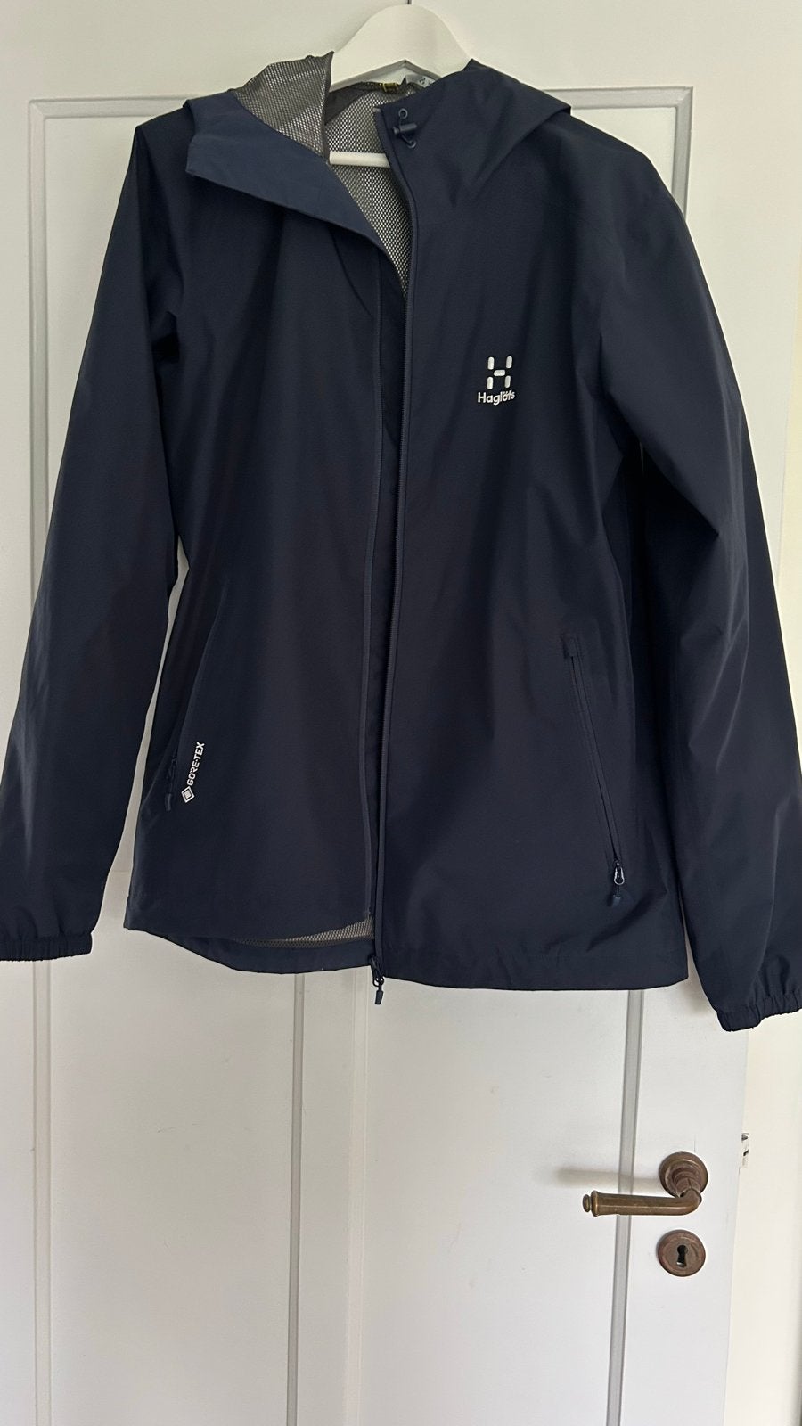 Haglöfs Gore-Tex jas, maat M, zo goed als nieuw, Ophalen of Verzenden, Zo goed als nieuw, Blauw