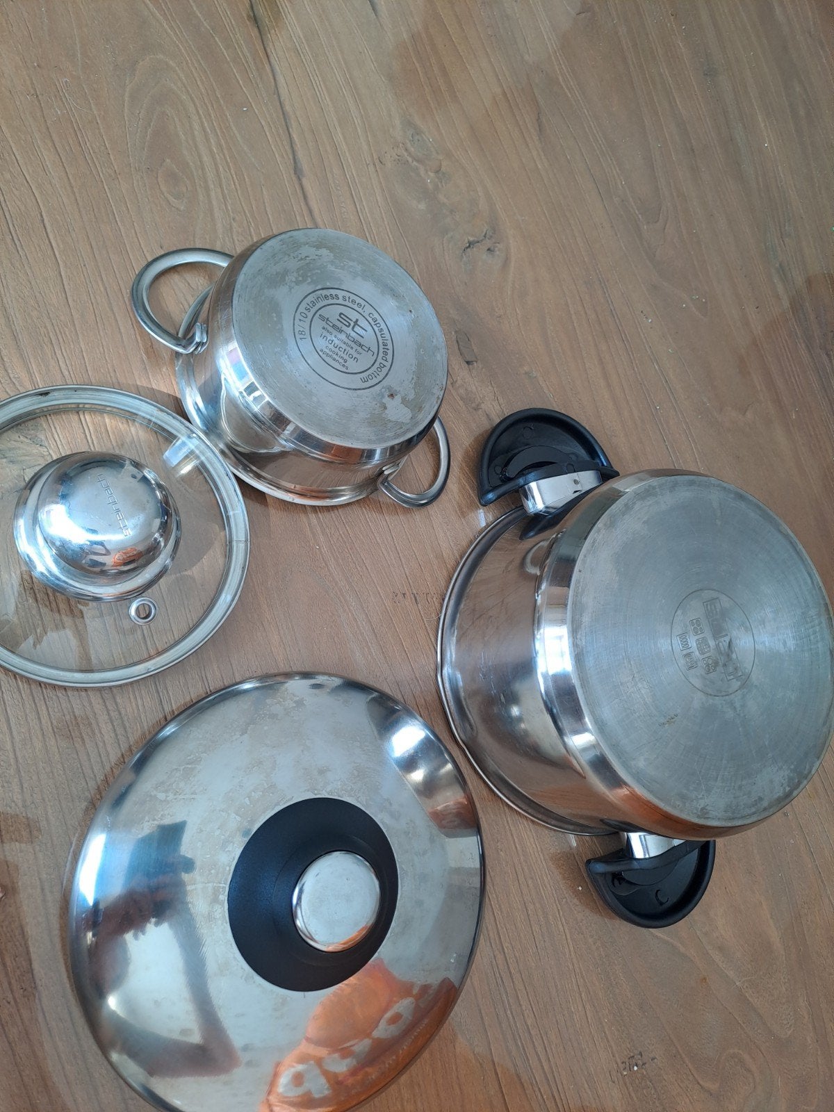 Pannenset: Sola (18cm) & kleine pan (13cm) - Gasfornuis, Met deksel, Ophalen of Verzenden, Gebruikt, Kookpan