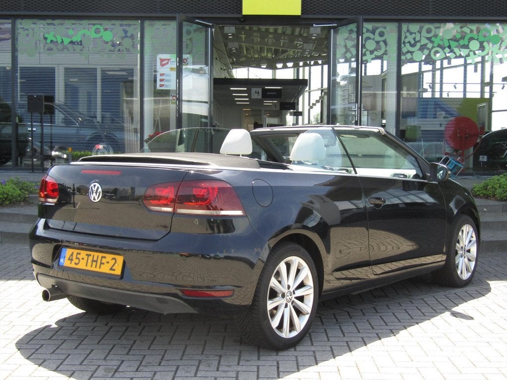 VOLKSWAGEN Golf 1.2 TSI BlueMotion / Navigatie / Vol Leder /, Euro 5, Beige, 4 cilinders, Cabriolet
