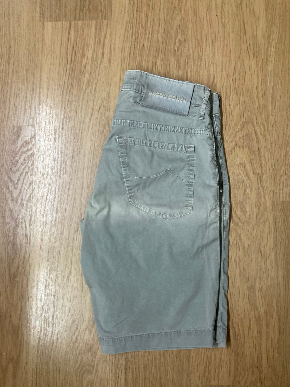 Jacob Cöhen LOU Korte broek - Bermuda - 30 - LightGrey, Overige kleuren, W32 (confectie 46) of kleiner, Ophalen of Verzenden, Zo goed als nieuw