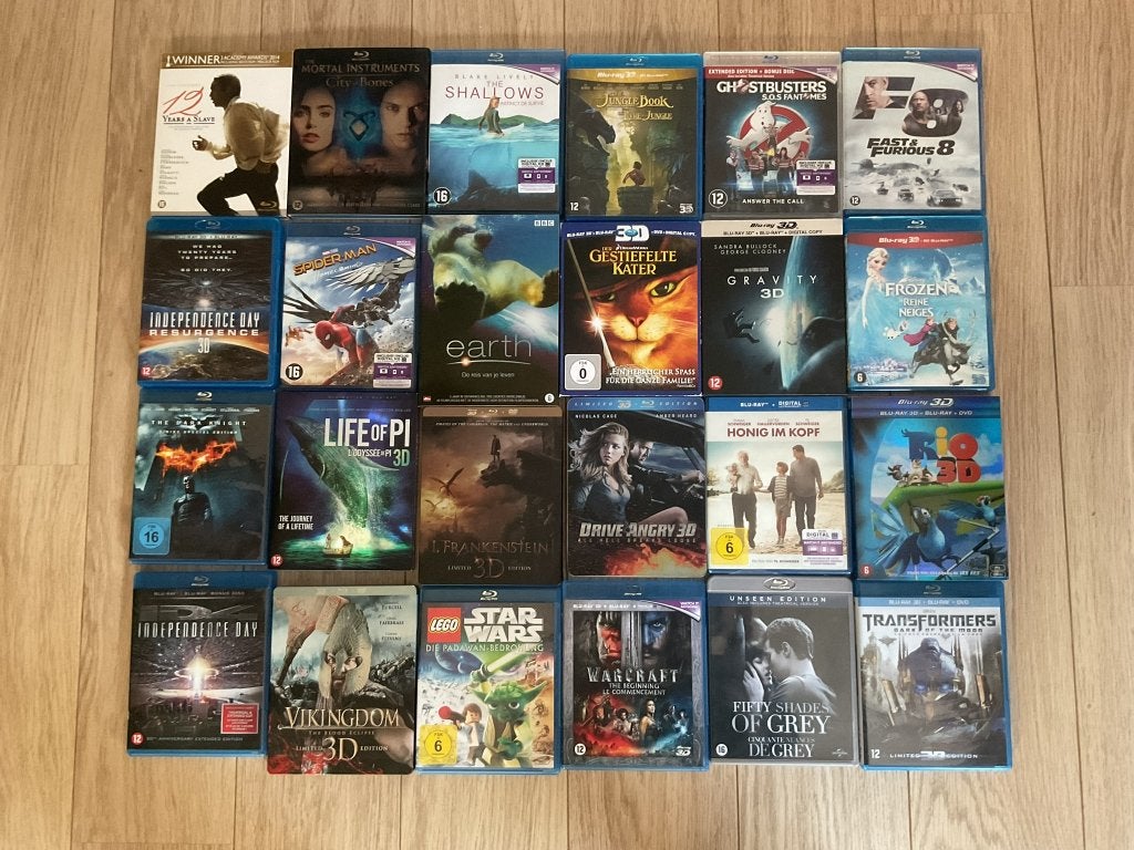 Blue ray s en DVD's 3 verhuisdozen 1 koop, Cd's en Dvd's, Alle leeftijden, Ophalen, Gebruikt