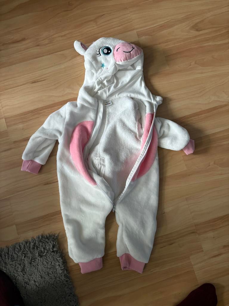 Eenhoorn onesie voor baby, 6-12 maanden, Ophalen, Zo goed als nieuw, 104 of kleiner, Jongen of Meisje
