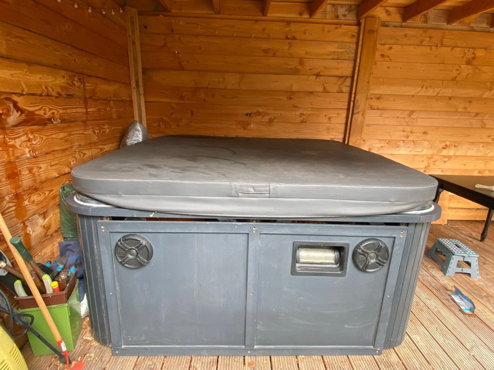 Gebruikte Jacuzzi met Afdekzeil en Pomp, Tuin en Terras, Ophalen, Gebruikt, Afdekzeil, Vast