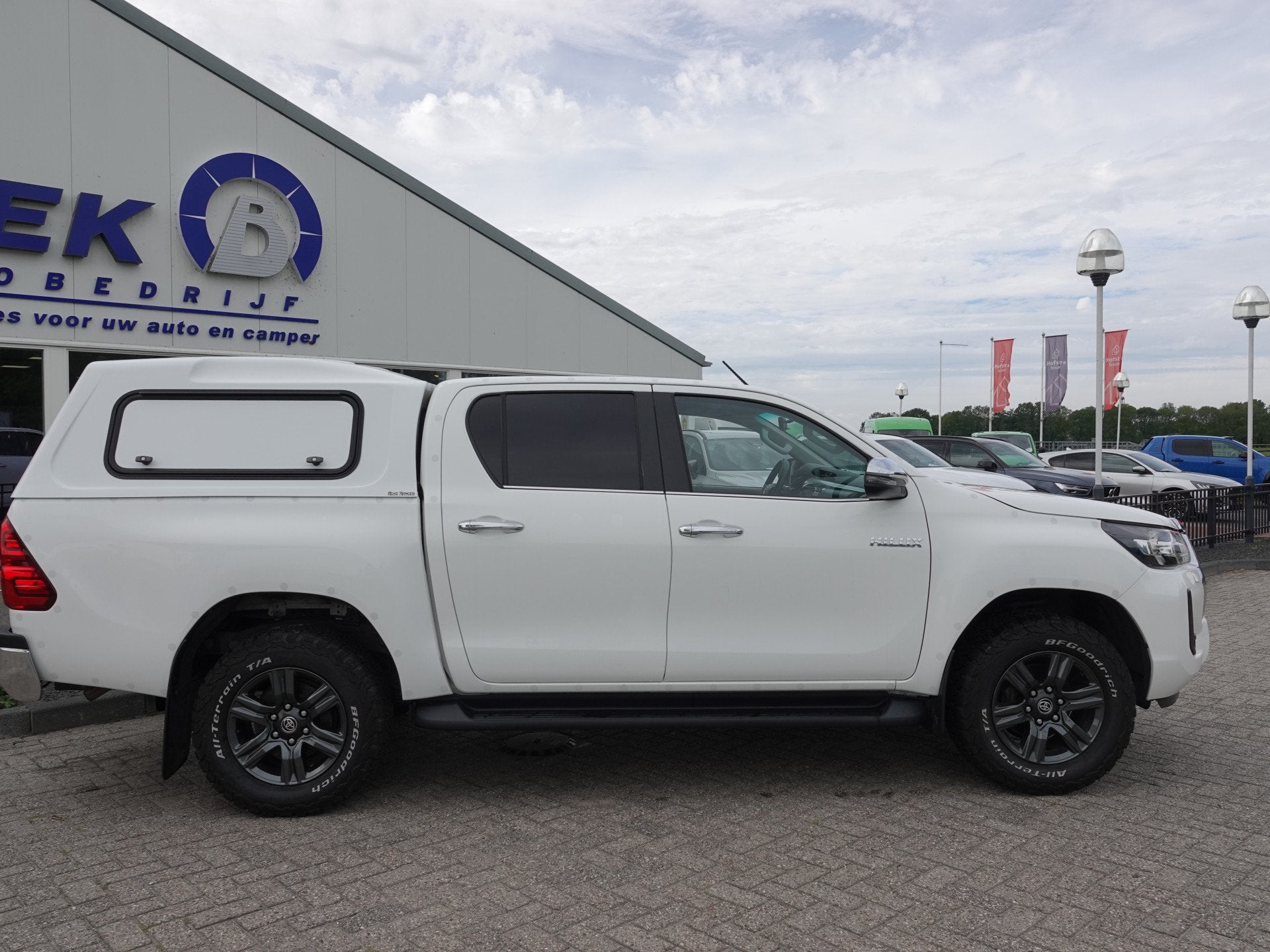 Toyota Hilux 2.4 D-4D Double Cab Professional HARDTOP | TREK, Gebruikt, Euro 6, 4 cilinders, 150 pk