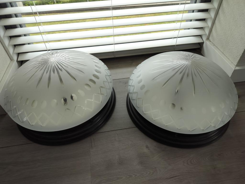 2x plafonnière, Ophalen