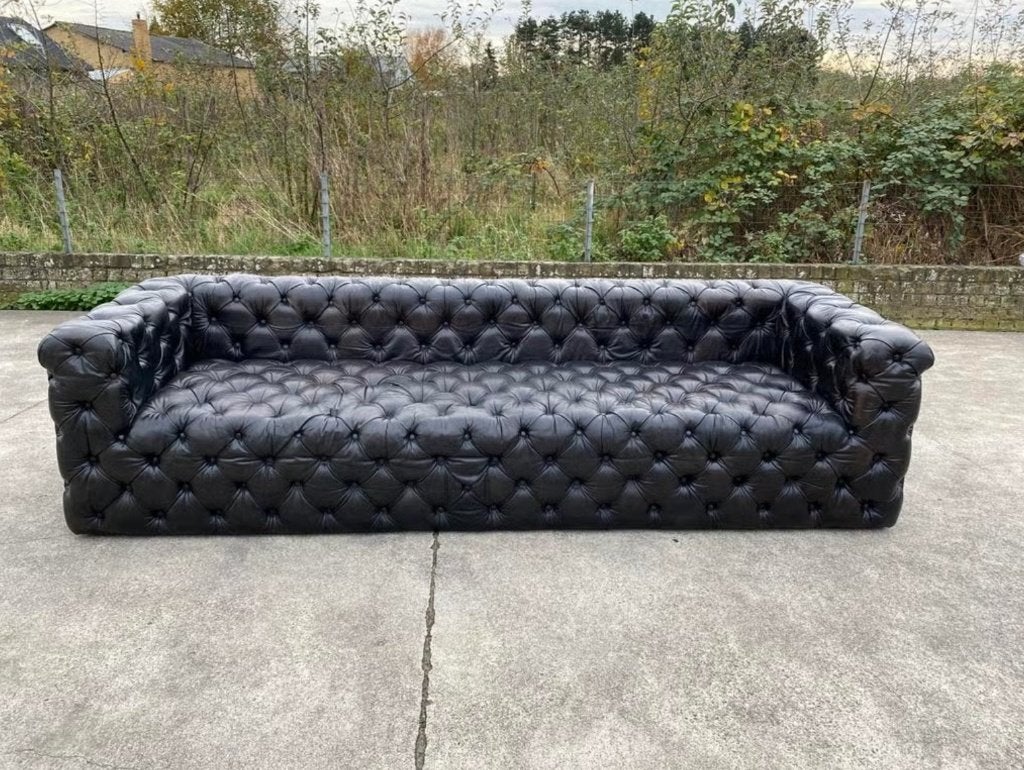 Chesterfield bank - Zwart leer, Gebruikt, 300 cm of meer, Ophalen of Verzenden, Rechte bank