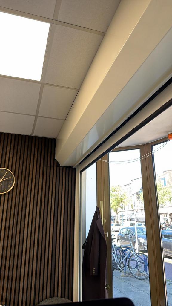 Anti inbraak rolluiken, Doe-het-zelf en Verbouw, Rolluiken, Zo goed als nieuw, 200 cm of meer, 200 cm of meer, Wit, Ophalen of Verzenden