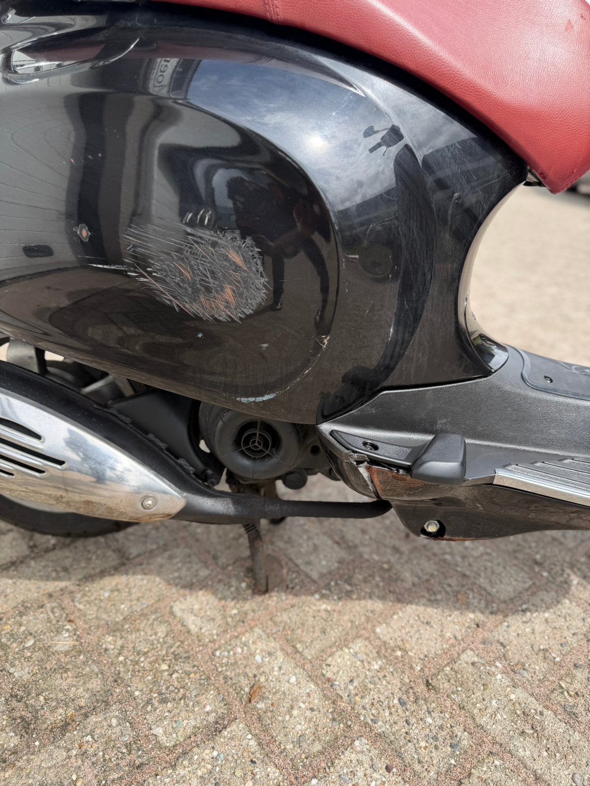 Vespa Primavera 45KM, Fietsen en Brommers, Scooters | Vespa, Overige modellen, Maximaal 45 km/u, Ophalen of Verzenden, Zo goed als nieuw