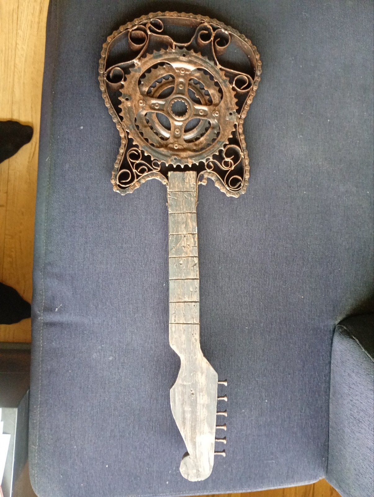 Unieke gitaar wanddecoratie van metaal en hout, Ophalen