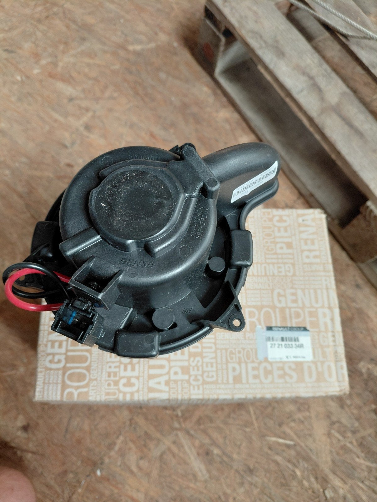 Renault Zoe kachelmotor nieuw orgineel  272103334R, Ophalen of Verzenden, Nieuw, Renault