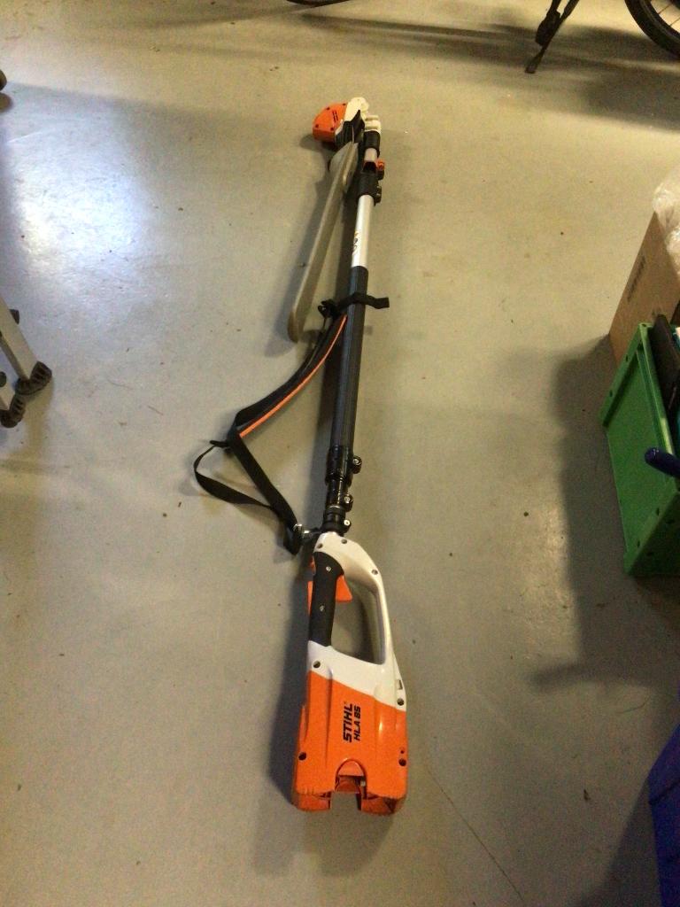 Stihl, HLA 85 hoogsnoeier, heggenschaar, Ophalen, Gebruikt, Accu, Stihl