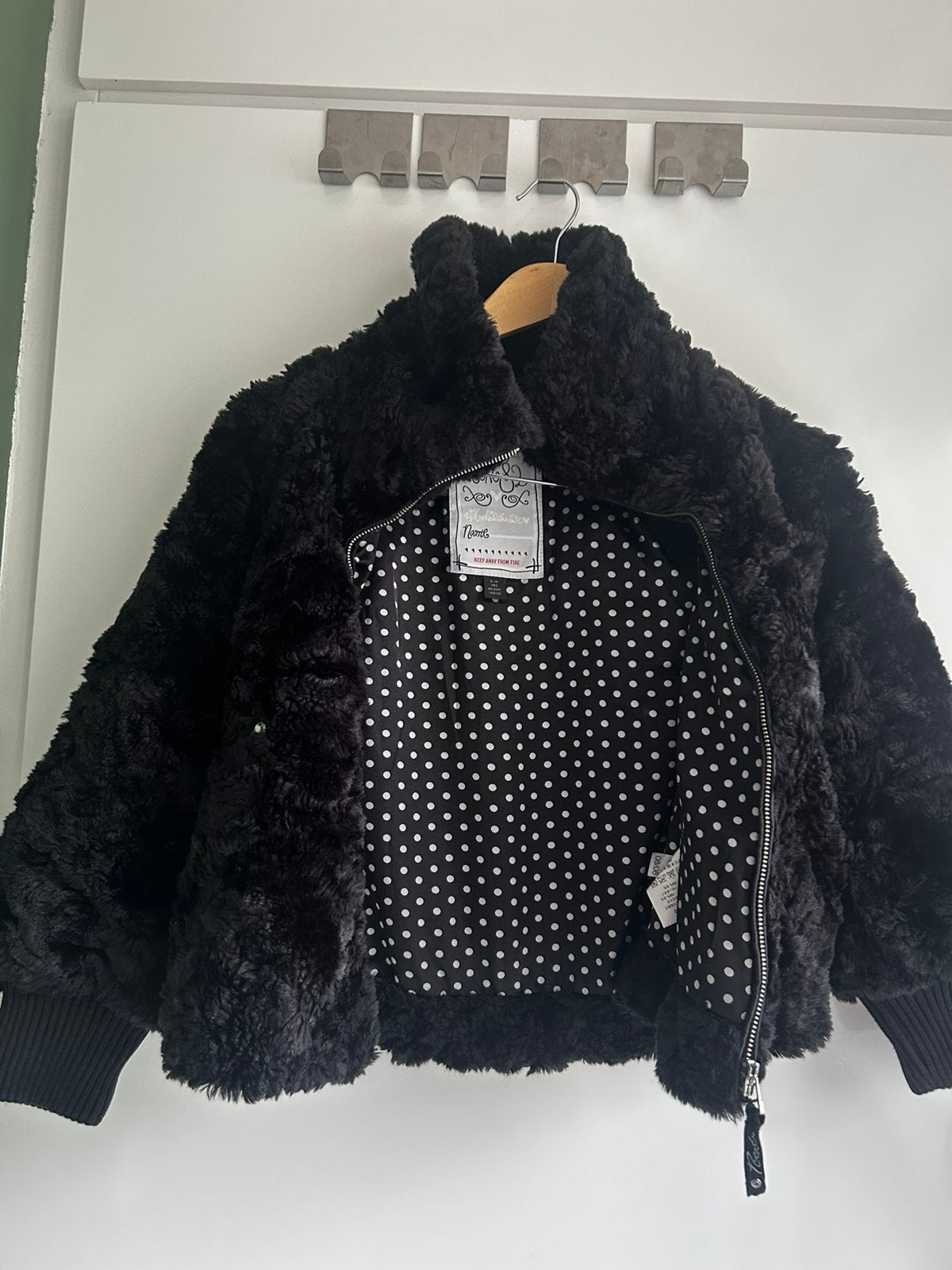 Next Leuke zwarte teddy bomber/ bontjas -maat 140, Ophalen of Verzenden, Zo goed als nieuw, Meisje, Jas