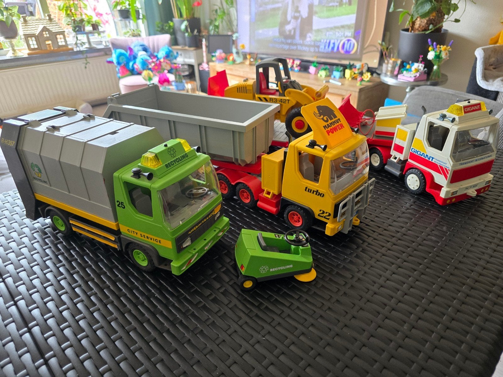 Grote set playmobil vrachtwagens en bouwvoertuigen, Ophalen, Gebruikt