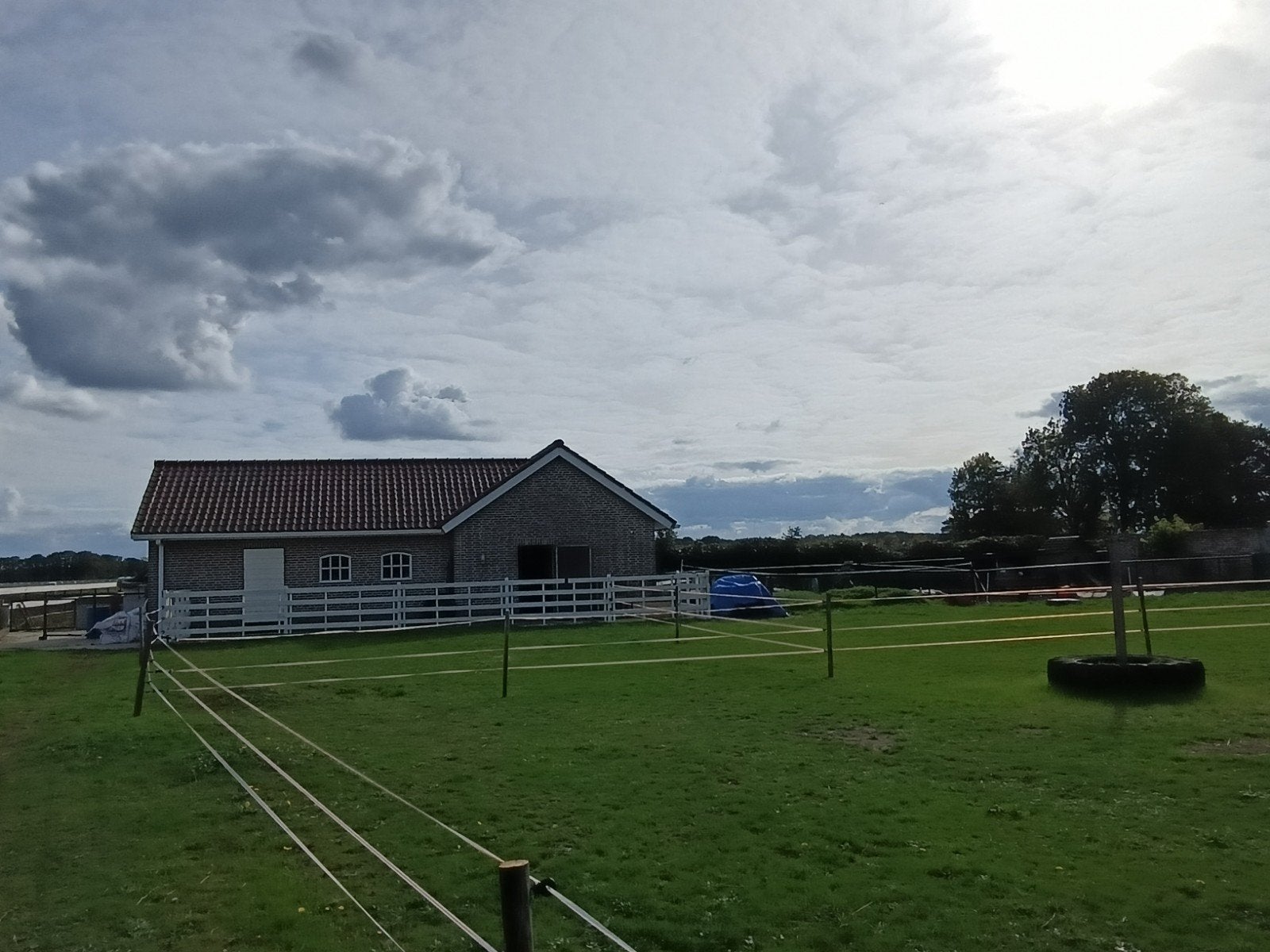 Stalling + weide aangeboden in Roosendaal, Stalling