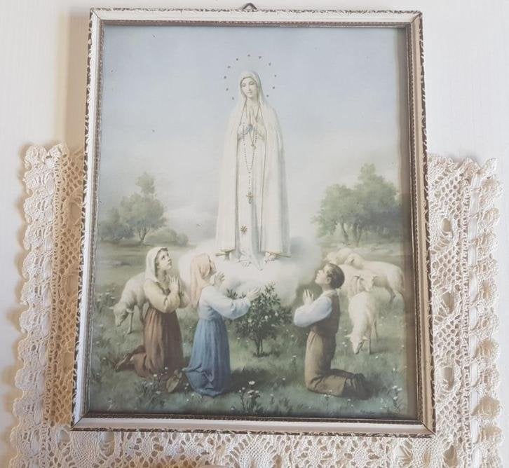 Brocante ingelijste Maria, Fatima prent, kinderen, schapen, Ophalen of Verzenden