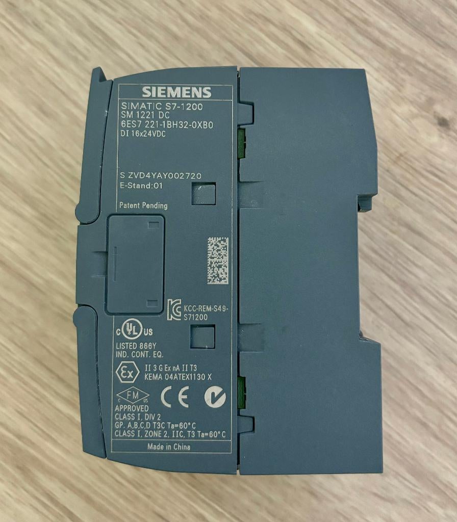 SIEMENS - Simatic - SM 1221 DC - 16x DI 24 VDC - S7-1200, Ophalen of Verzenden, Zo goed als nieuw
