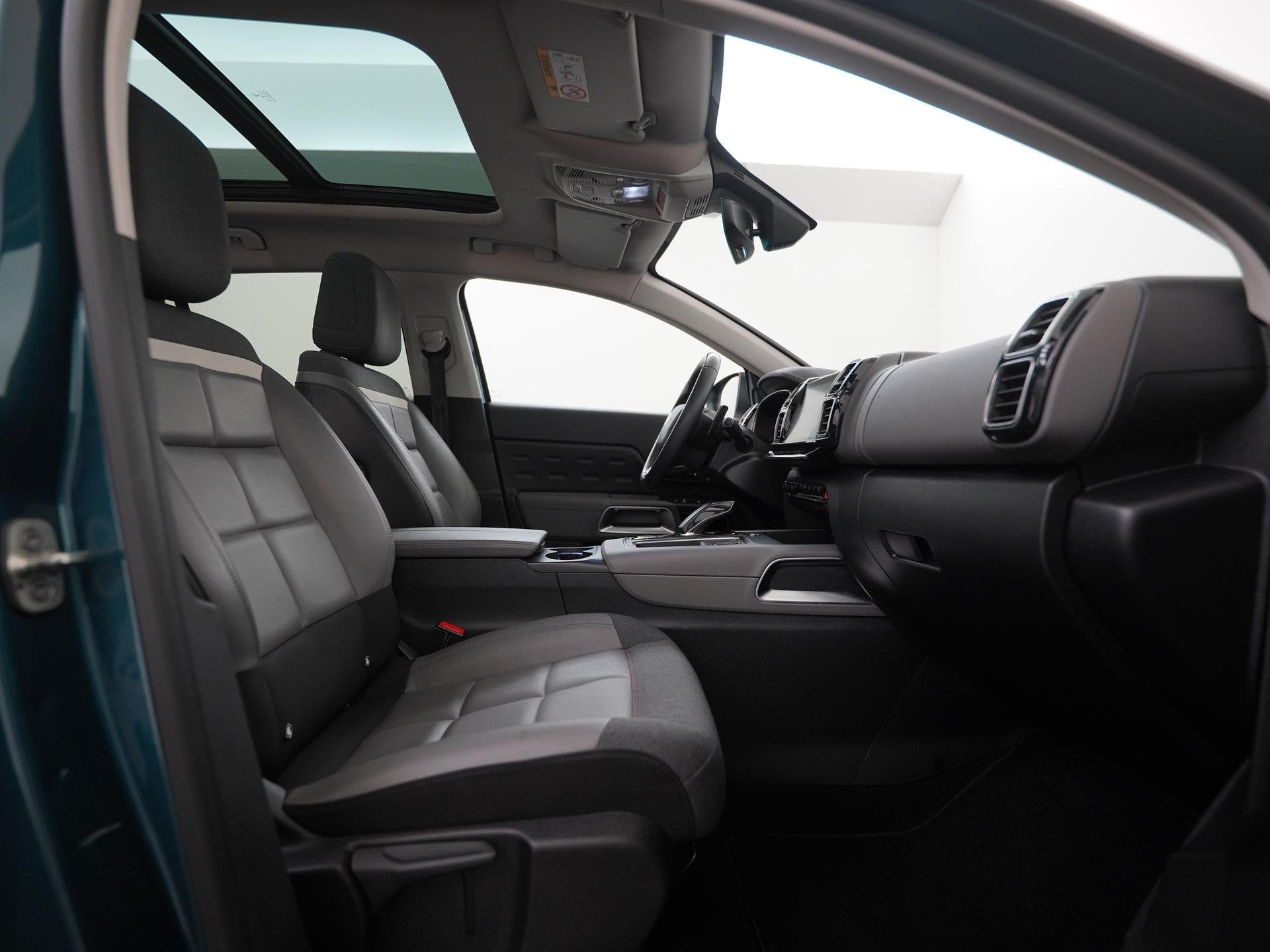 Citroen C5 Aircross 1.6 Plug-in Hybrid 225 Shine | Panoramad, Auto's, Citroën, Gebruikt, Euro 6, 4 cilinders, Leder en Stof